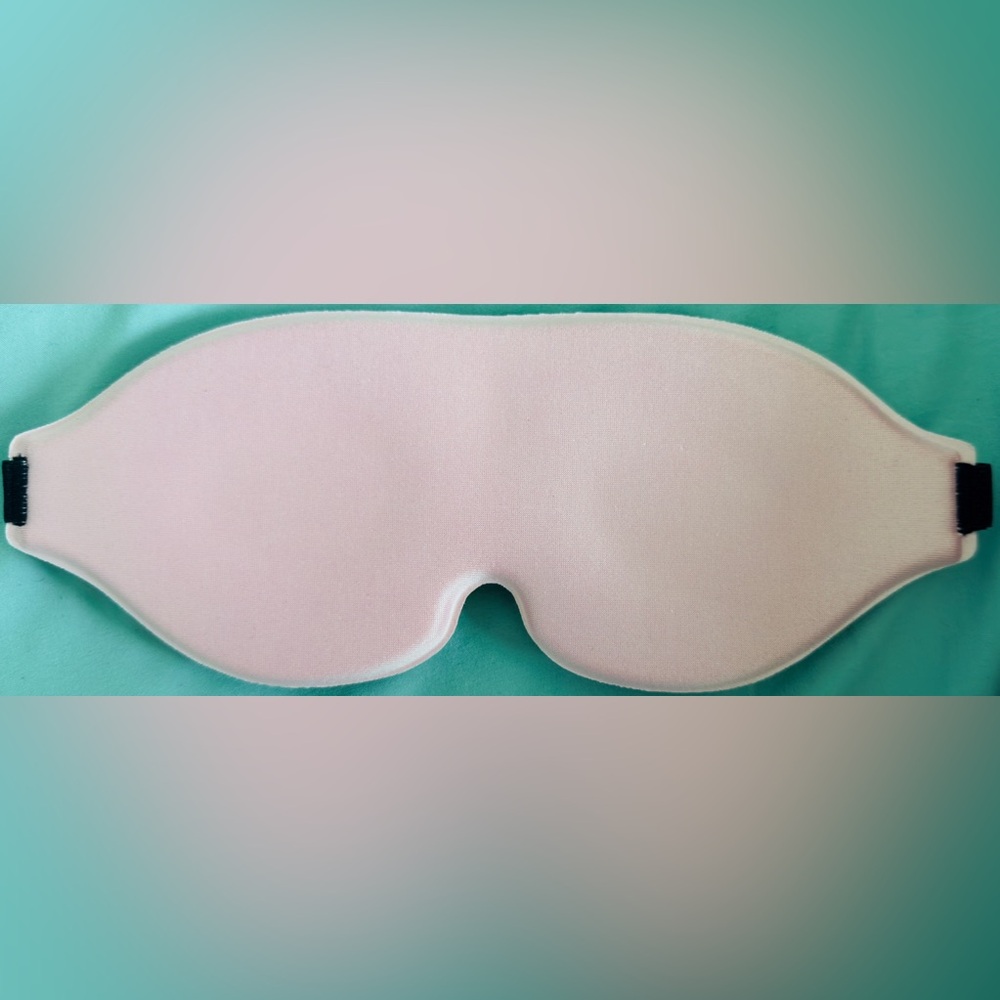 Halo Mask with Antibacterial Pouch